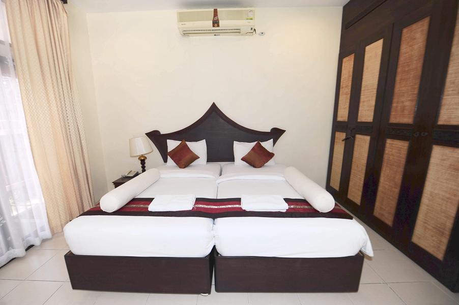 Napalai Pool Villa Resort Патая Екстериор снимка