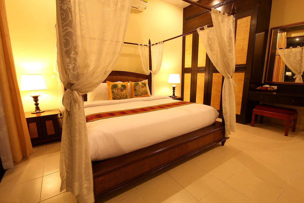 Napalai Pool Villa Resort Патая Екстериор снимка